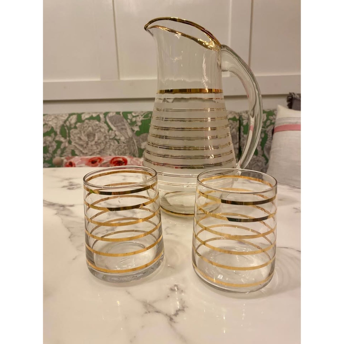 Vintage mid-century modern clear glass pitcher with gold stripes and 2 matching glasses