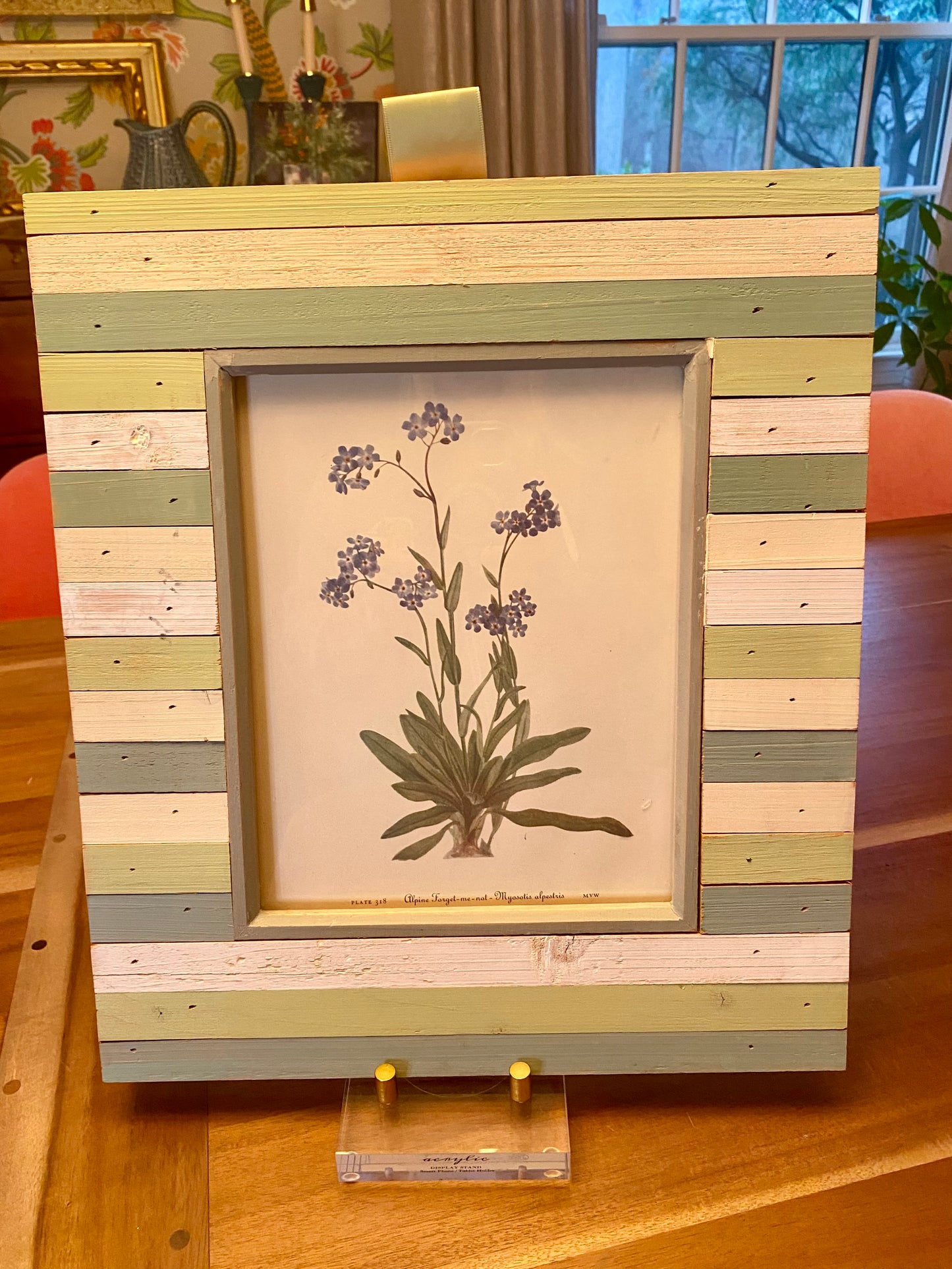 Set of 2 Botanical Prints in Handcrafted Frames.