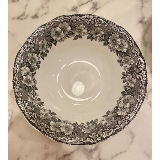 WEDGWOOD ENGLAND MALVERNE ROUND VEGETABLE BOWL 8 1/2" BLACK FLORAL DESIGN