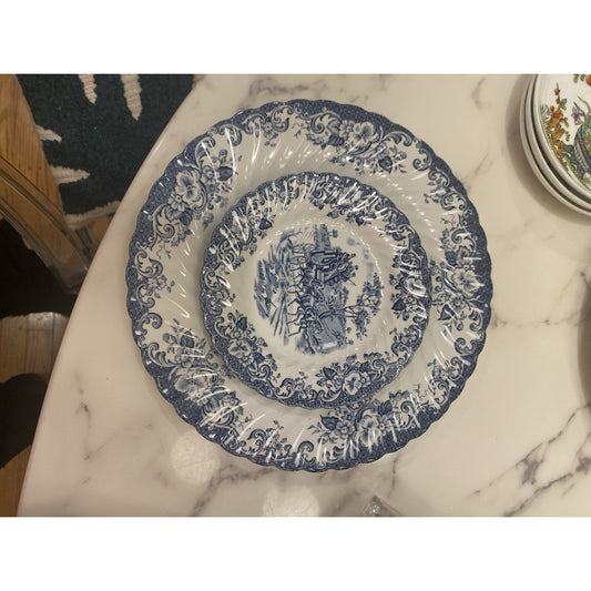 Johnson Brothers Coaching Scenes Dinner And Bread Plates VTG