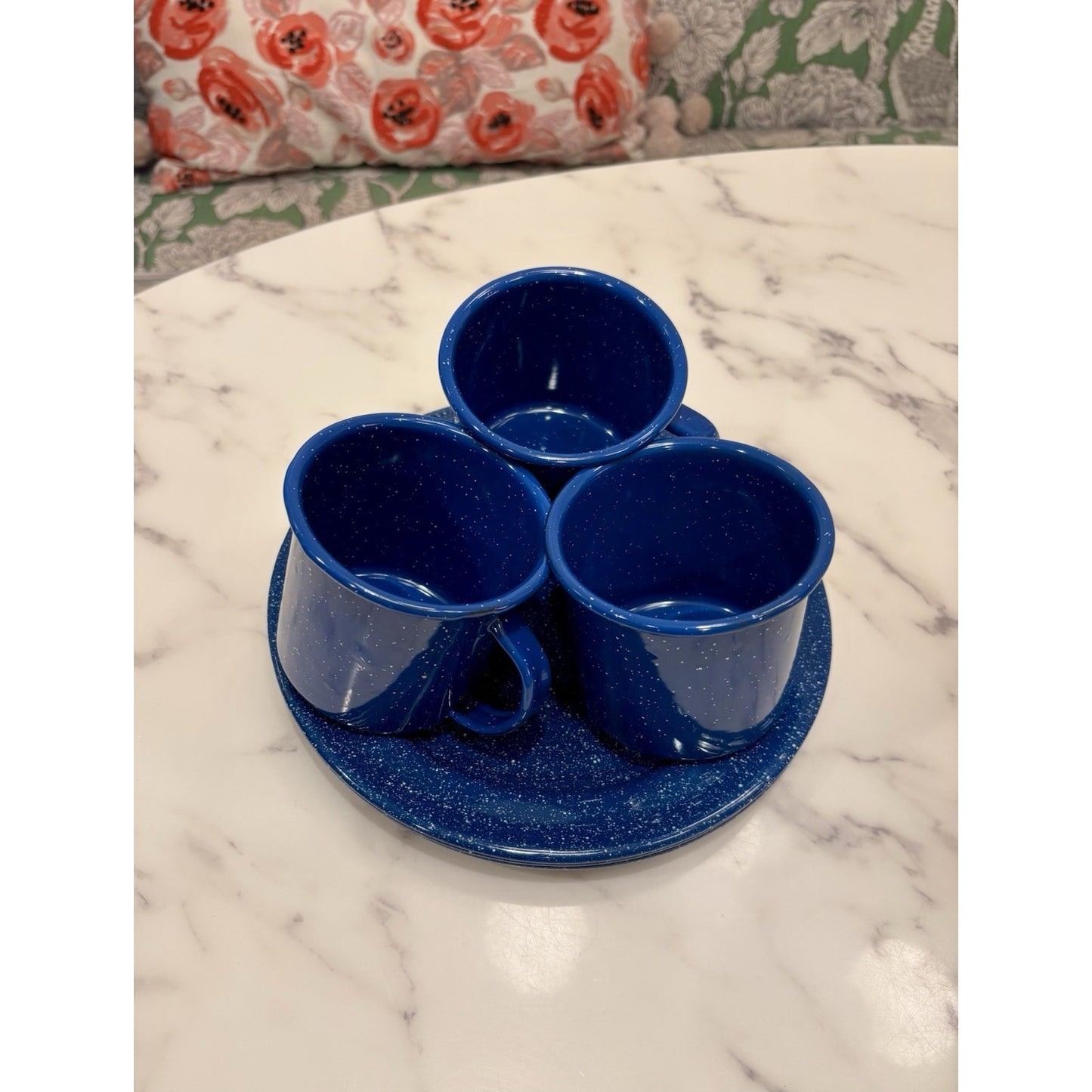 Vintage Enamelware Blue White Speckled Dish Set 3 Plates And 3 Mugs